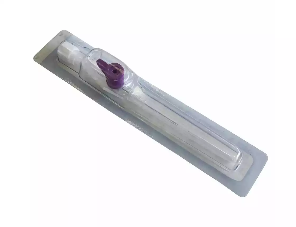 Катетер внутривенный периферический Berocan с портом и с крыльями, трубка катетера фторэтиленпропилен (FEP) с 2-мя р/к полосами,26G (0,6x19мм)